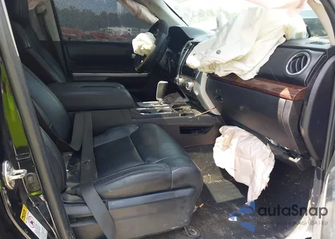 2014 Toyota Tundra Crewmax Limited z USA, uszkodzony, nr VIN 5TFHW5F14EX413729